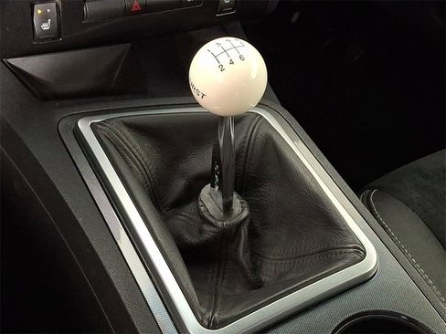 Used 2010 Dodge Challenger SRT8 w/ SRT Option Group II image 15