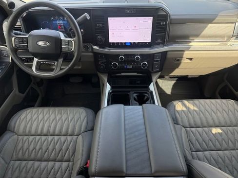 Certified 2025 Ford F450 Platinum w/ Platinum Plus Package AWD/4WD image 10