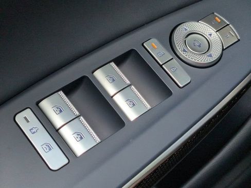 New 2027 Genesis GV70 3.5T Prestige AWD/4WD image 24