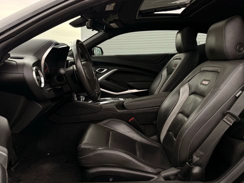 Used 2023 Chevrolet Camaro SS image 17