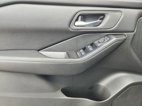 New 2026 Nissan Rogue SV image 17