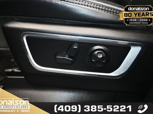 Used 2019 RAM 1500 Laramie AWD/4WD image 7