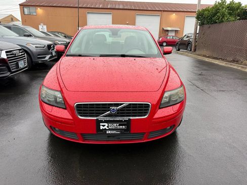 Used 2006 Volvo S40 T5 FWD image 2