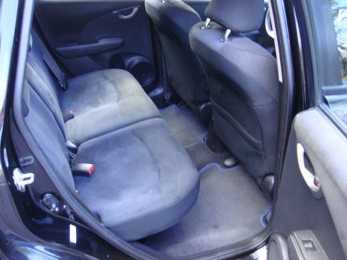 Used 2013 Honda Fit Sport image 12