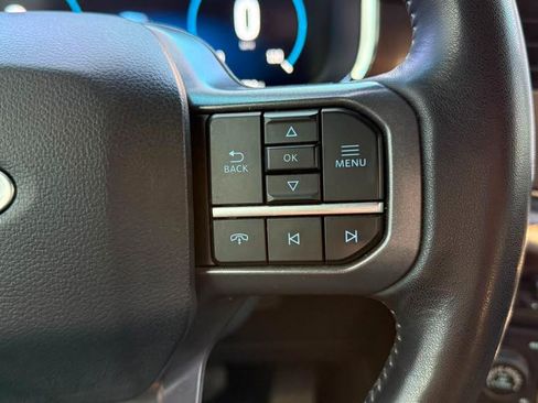 Used 2023 Ford F150 Lariat AWD/4WD image 12