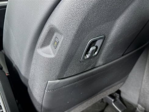 Used 2023 Kia Sportage EX FWD image 27
