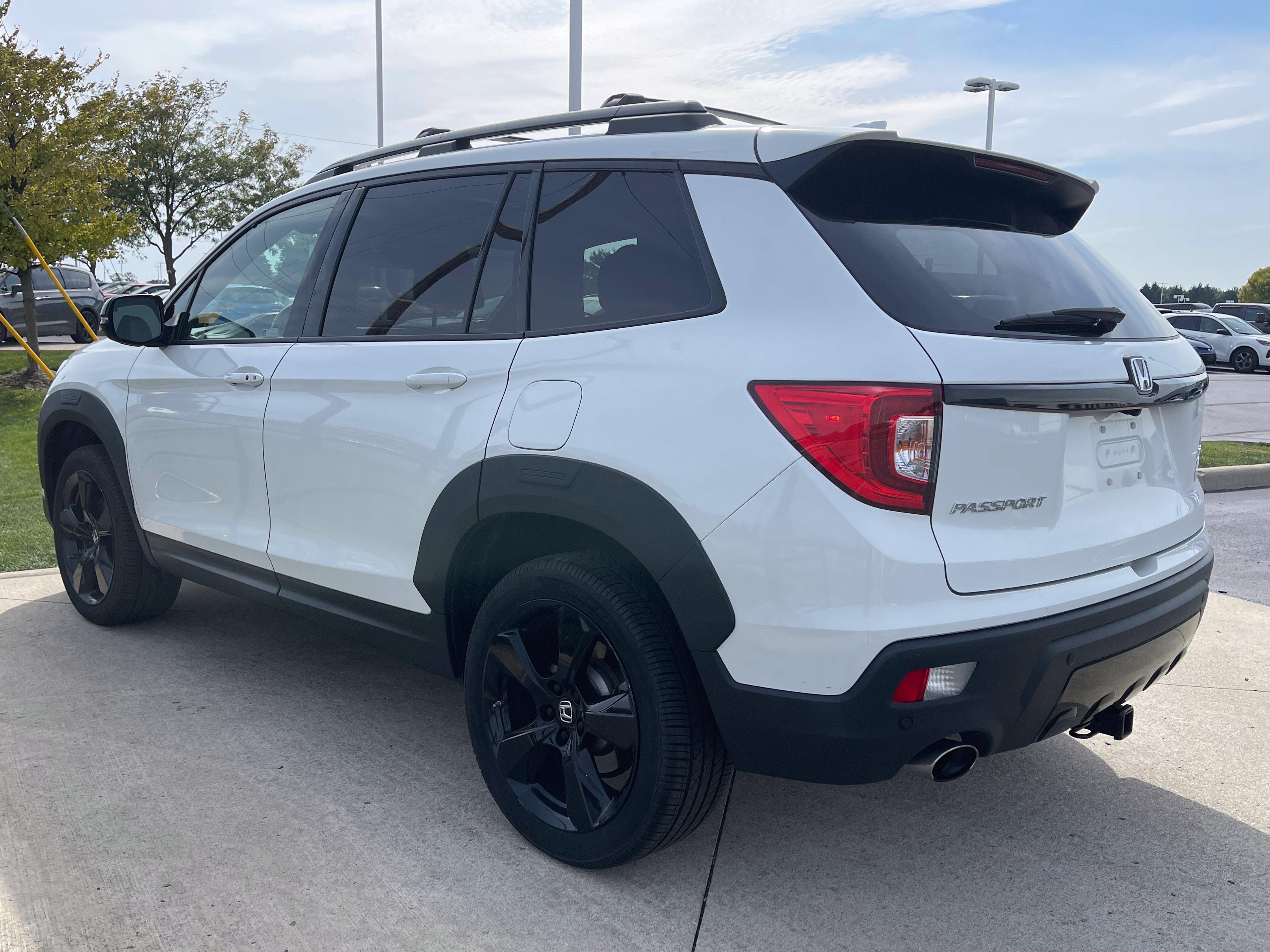Used 2021 Honda Passport Elite image 5
