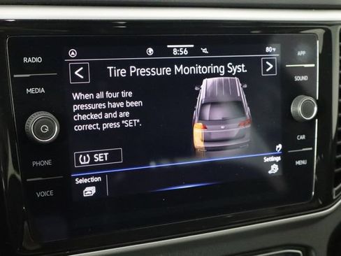 Used 2022 Volkswagen Atlas SE FWD image 33