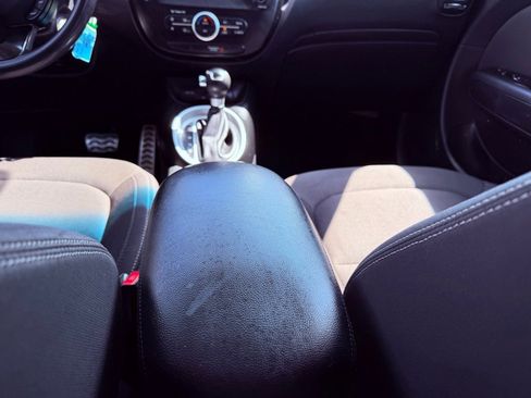 Used 2019 Kia Soul w/ Convenience Package image 20