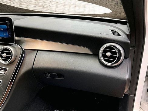 Used 2021 Mercedes-Benz C 300 Sedan w/ Premium Package image 16