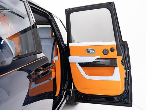 New 2026 Rolls-Royce Cullinan Black Badge image 22