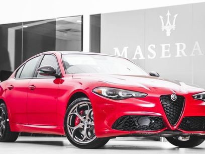New 2025 Alfa Romeo Giulia AWD w/ Driving Assist Package