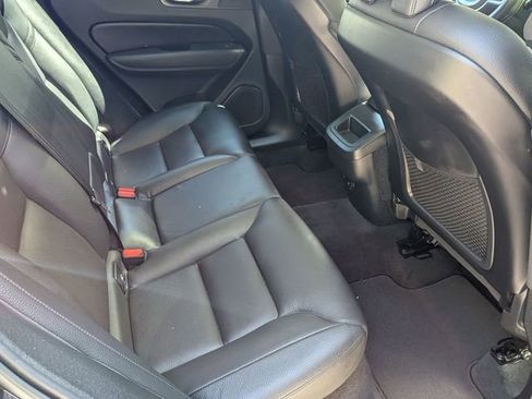 Certified 2023 Volvo XC60 B5 Plus AWD/4WD image 27