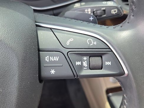 Used 2019 Audi Q5 2.0T Premium Plus w/ Premium Plus Package AWD/4WD image 22