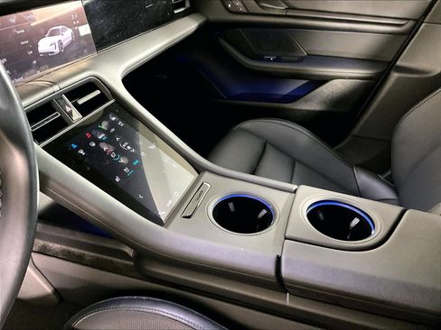 Used 2023 Porsche Taycan RWD image 15