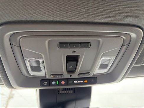 New 2026 GMC Sierra 2500 SLT w/ SLT Premium Package image 25