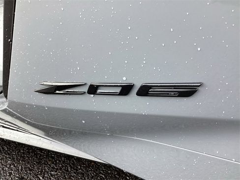 Used 2024 Chevrolet Corvette Z06 image 23