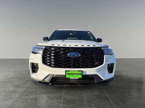 Used 2026 Ford Explorer ST w/ Sun And Sound Package AWD/4WD image 11