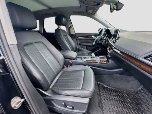 Used 2018 Audi Q5 2.0T Premium Plus w/ Premium Plus Package AWD/4WD image 32
