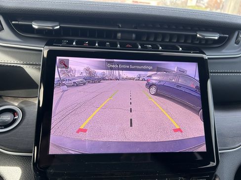 New 2025 Jeep Grand Cherokee L Limited image 23