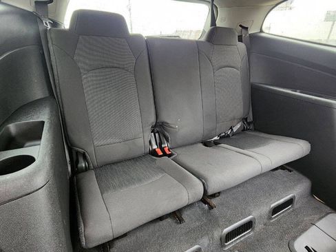 Used 2016 Chevrolet Traverse LT w/ Style and Technology Package FWD image 22