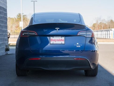 Used 2021 Tesla Model Y Long Range image 7
