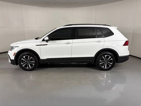Used 2022 Volkswagen Tiguan S w/ IQ.Drive Package FWD image 5