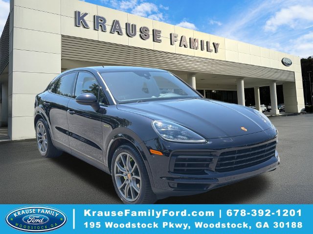Used 2022 Porsche Cayenne Platinum Edition AWD/4WD image 1