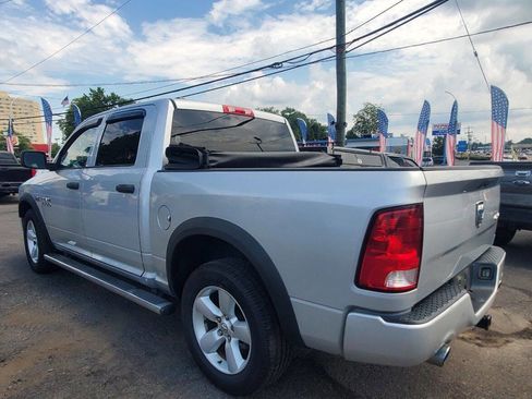 Used 2015 RAM 1500 Express image 3