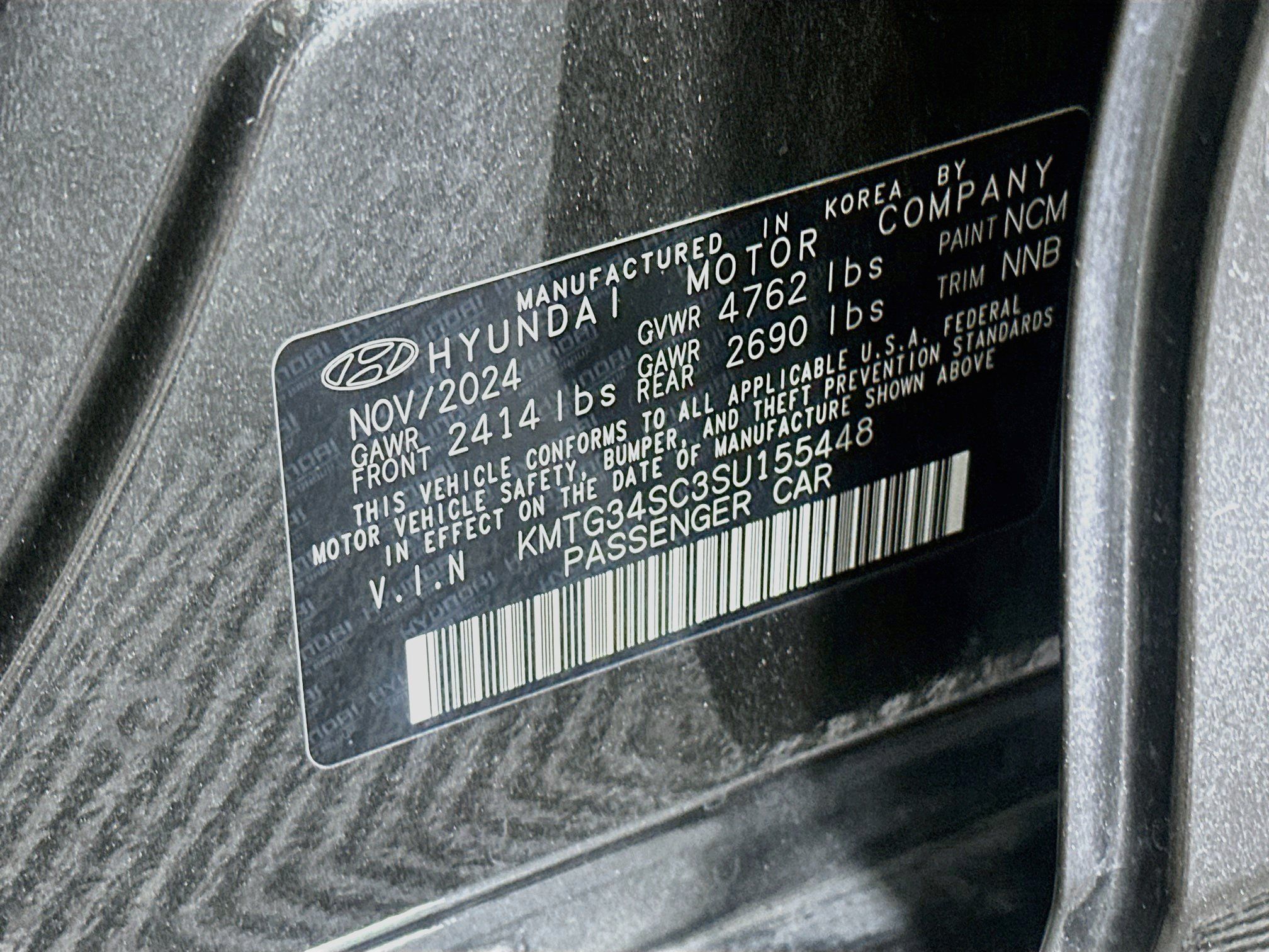 Used 2025 Genesis G70 2.5T RWD image 12