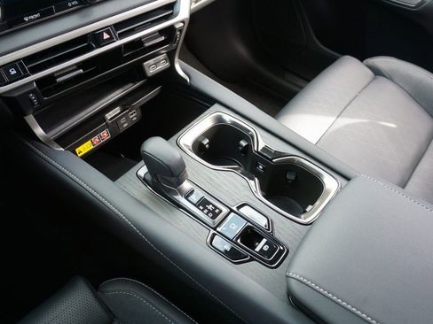 Certified 2023 Lexus RX 350 w/ Luxury Package image 19