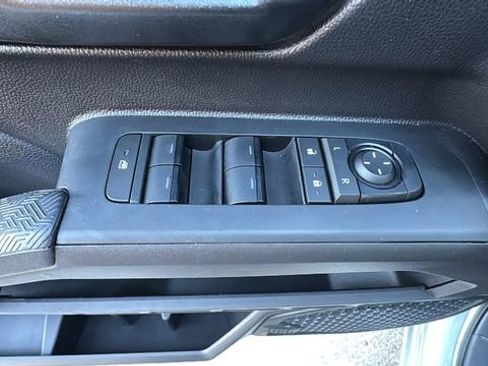 Used 2024 Toyota Tacoma SR5 image 14