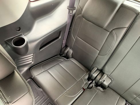 Used 2017 GMC Yukon Denali AWD/4WD image 44