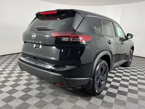 New 2026 Nissan Rogue SV w/ Cold Weather Package FWD image 11