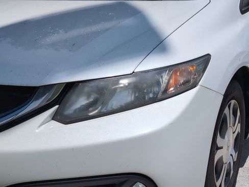 Used 2015 Honda Civic Hybrid Sedan image 6