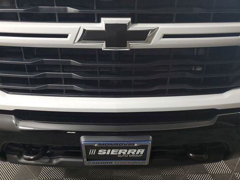 New 2026 Chevrolet Silverado 2500 Custom w/ Z71 Off-Road Package image 10