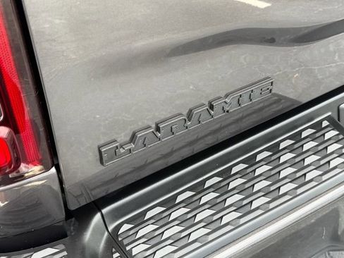 Used 2022 RAM 2500 Laramie w/ Night Edition AWD/4WD image 15