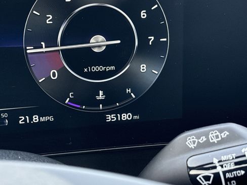 Used 2024 Kia Sportage SX image 21