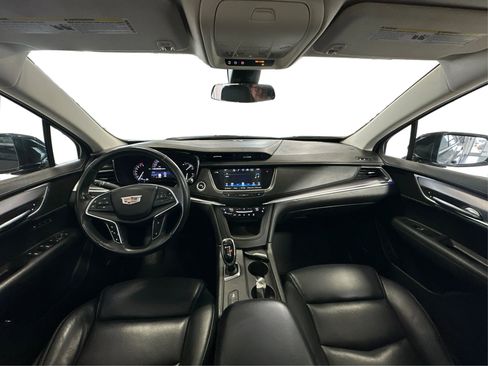 Used 2018 Cadillac XT5 Premium Luxury image 28