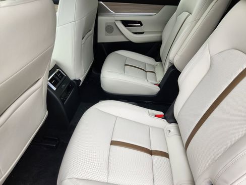 New 2026 MAZDA CX-90 Plug-In Hybrid w/ Premium Plus image 18