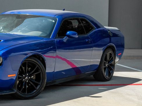 Used 2018 Dodge Challenger SXT Plus RWD image 8