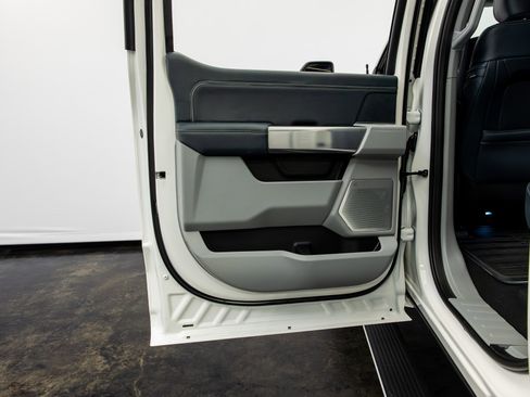 Used 2024 Ford F250 Limited w/ FX4 Off-Road Package AWD/4WD image 41