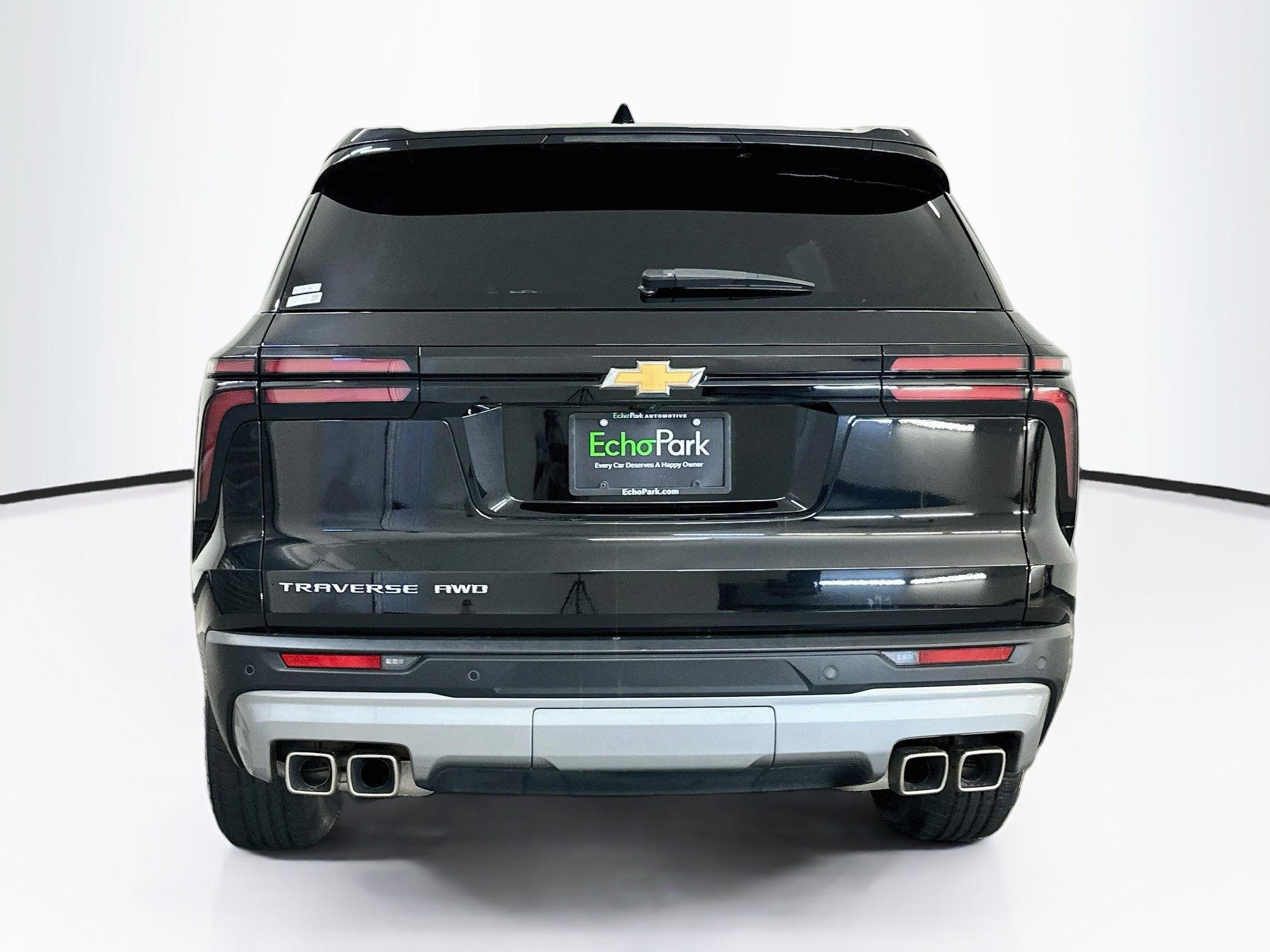 Used 2025 Chevrolet Traverse LT AWD/4WD image 7