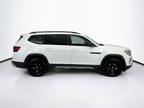 New 2026 Volkswagen Atlas Peak Edition AWD/4WD image 4