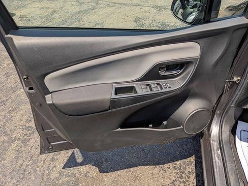 Used 2015 Toyota Yaris LE FWD image 11