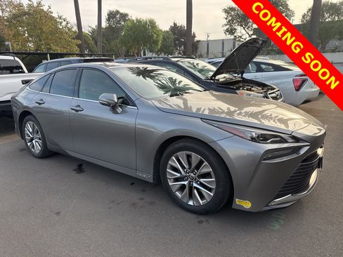 Used 2021 Toyota Mirai XLE image 1