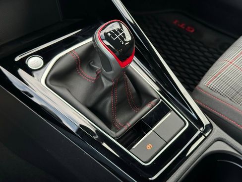 Used 2024 Volkswagen GTI S image 28