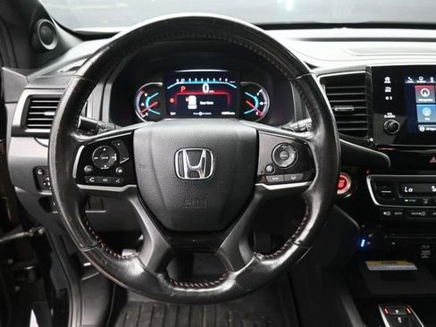 Certified 2020 Honda Pilot Black Edition image 7