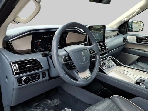 Used 2021 Lincoln Navigator Black Label image 19