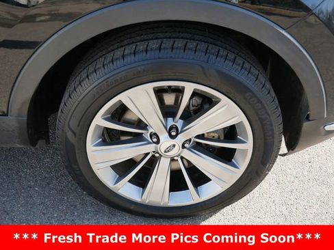 Used 2018 Ford Explorer Limited image 7